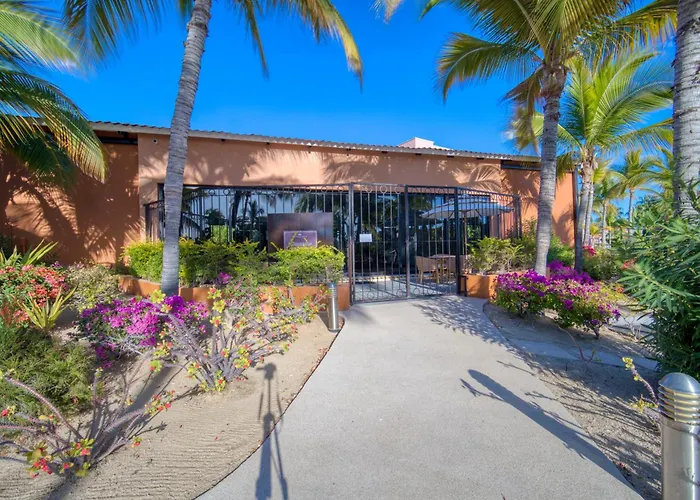 Luxury One Bedroom Ocean View - Casa Del Mar *