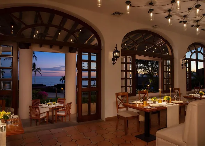 Luxury One Bedroom Ocean View - Casa Del Mar *